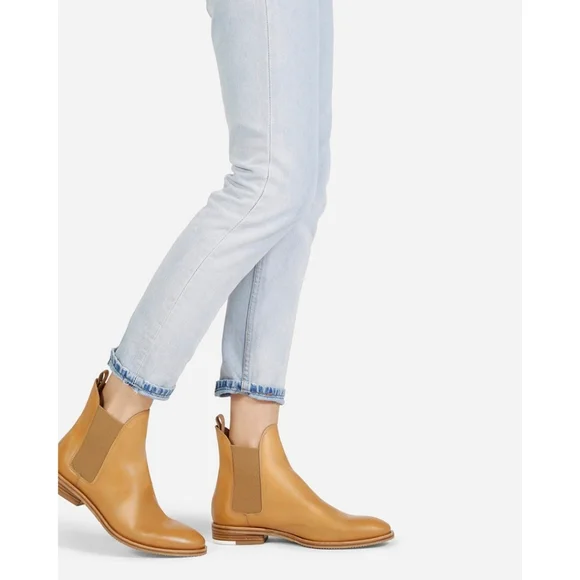 Everlane | Shoes | Everlane Camel Tan The Chelsea Leather  Everlane Tan Leather Chelsea Ankle Boots main image 0